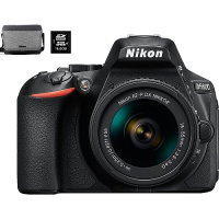NIKON D5600 + 18/55 Pack